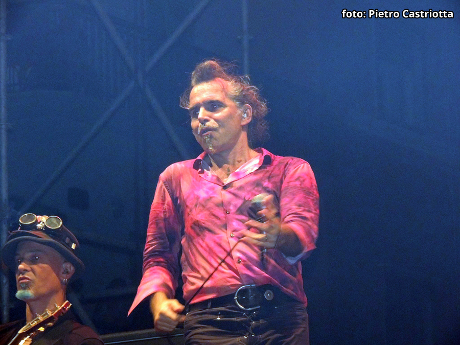 Piero Pelù - Molfetta - Gigante Live Tour - litfibaunofficial.it